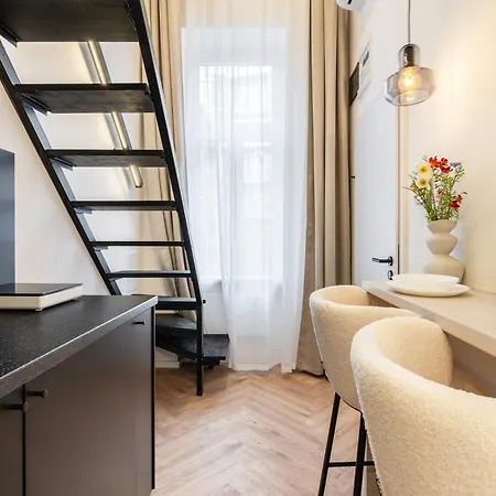 E22 - Boutique Apartments, Location By Bqa בודפשט