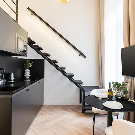 E22 - Boutique Apartments, Location By Bqa דירה *