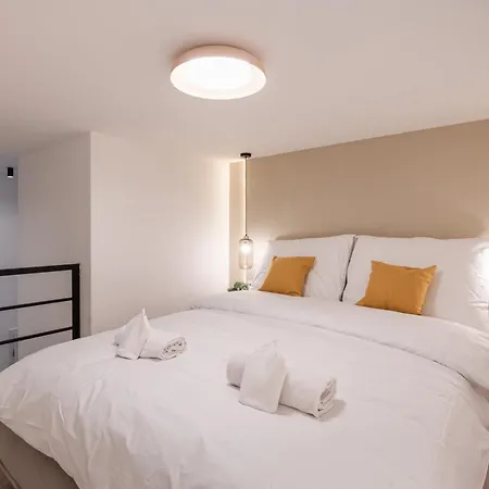 E22 - Boutique Apartments, Location By Bqa דירה *
